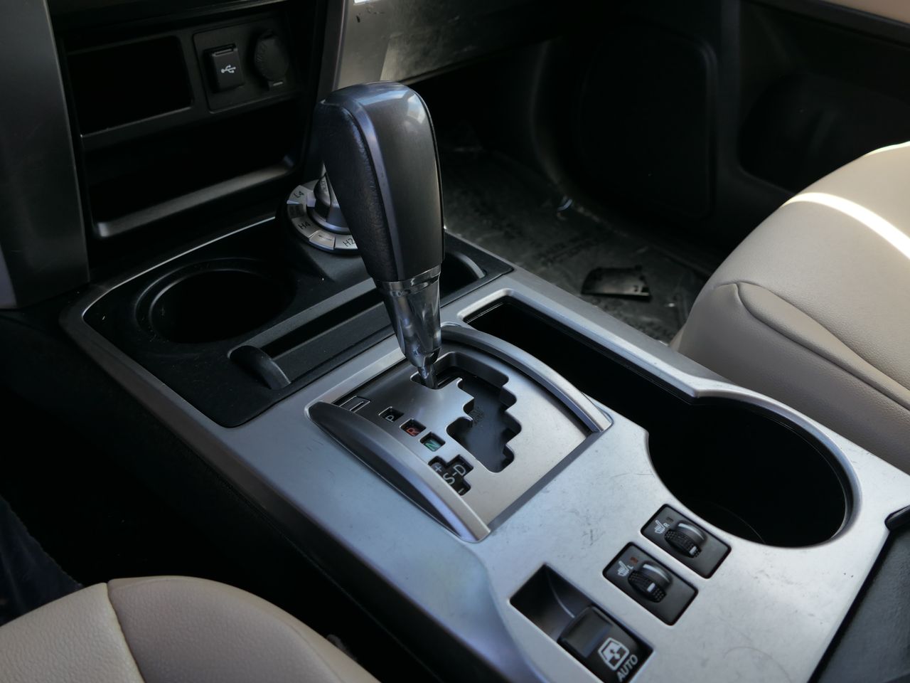 2022 Toyota 4Runner SR5 Premium - Photo 20