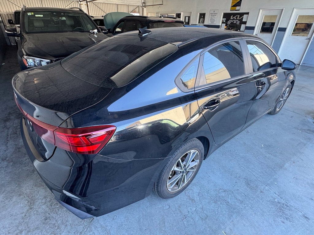 Used 2023 Kia Forte LXS Sedan