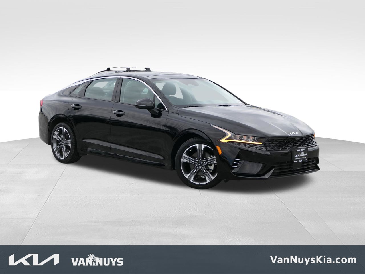 2022 Kia Optima EX FWD's photo