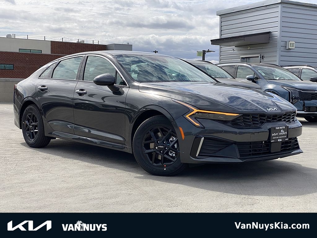 New 2026 Kia K5 LXS Sedan