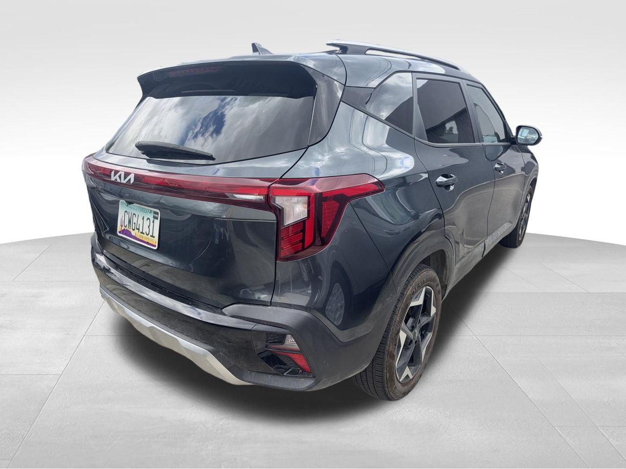 2025 Kia Seltos S photo 4