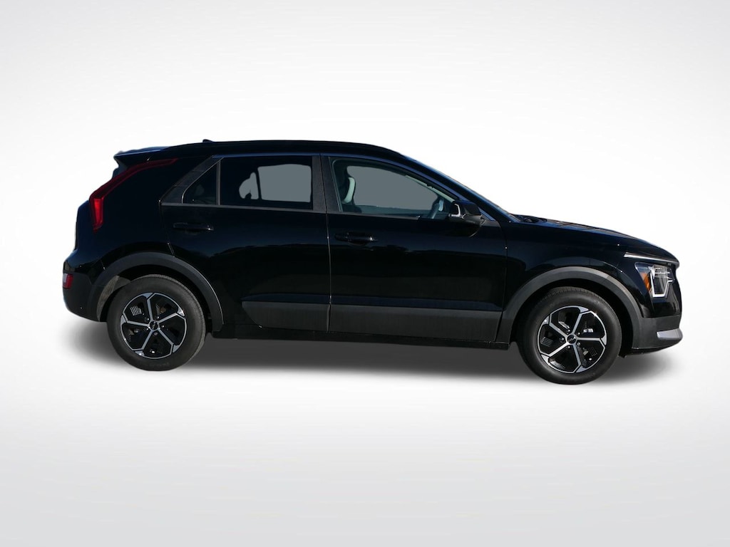 Certified 2025 Kia Niro EX SUV
