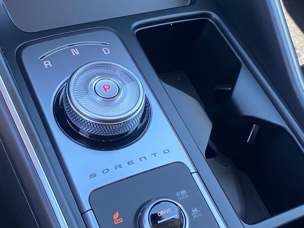 2026 Kia Sorento EX Hybrid - Photo 17