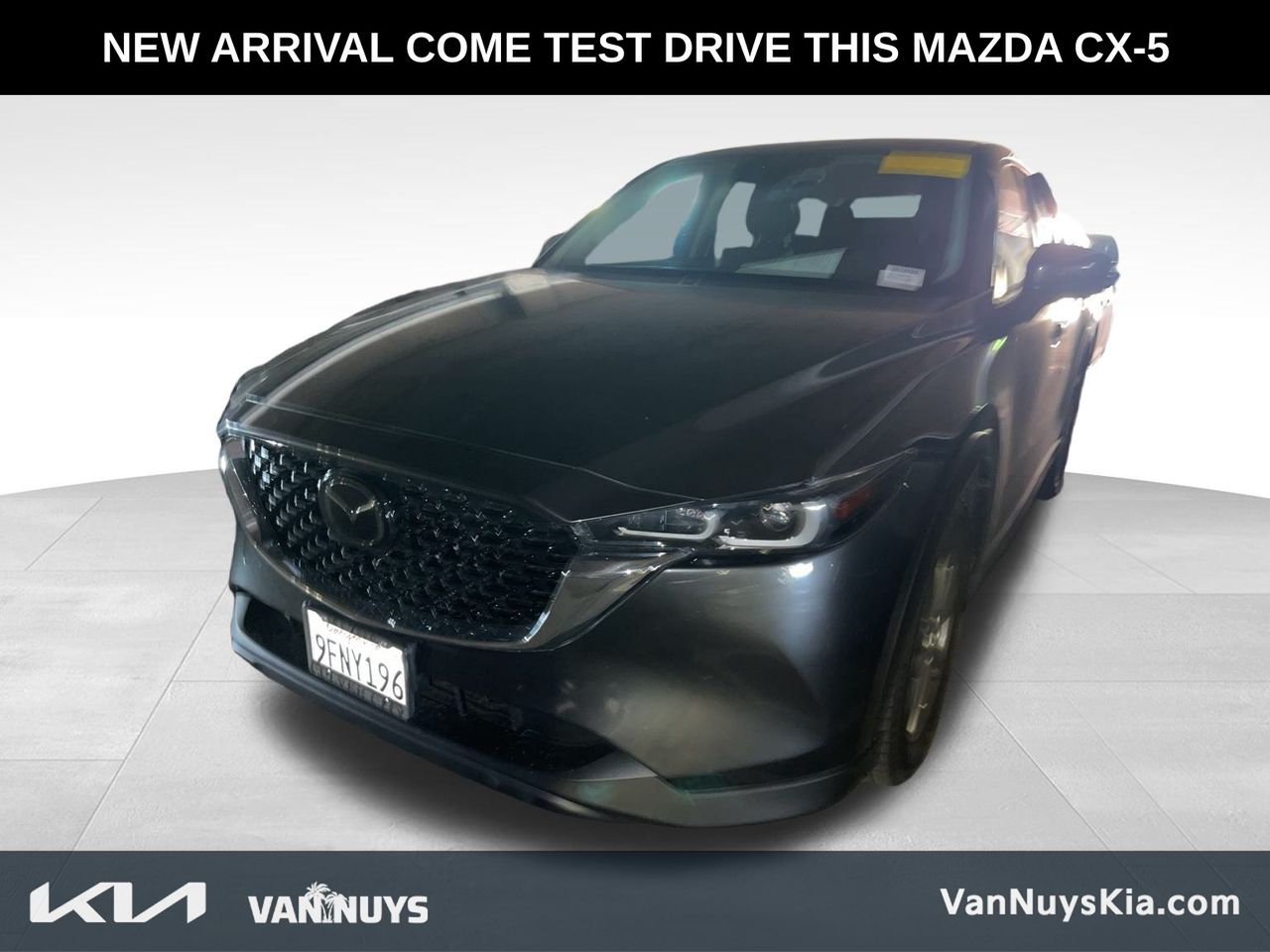 2023 Mazda CX-5 2.5 Select photo 2