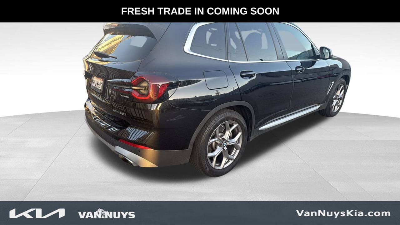 2022 BMW X3 sDrive30i photo 2