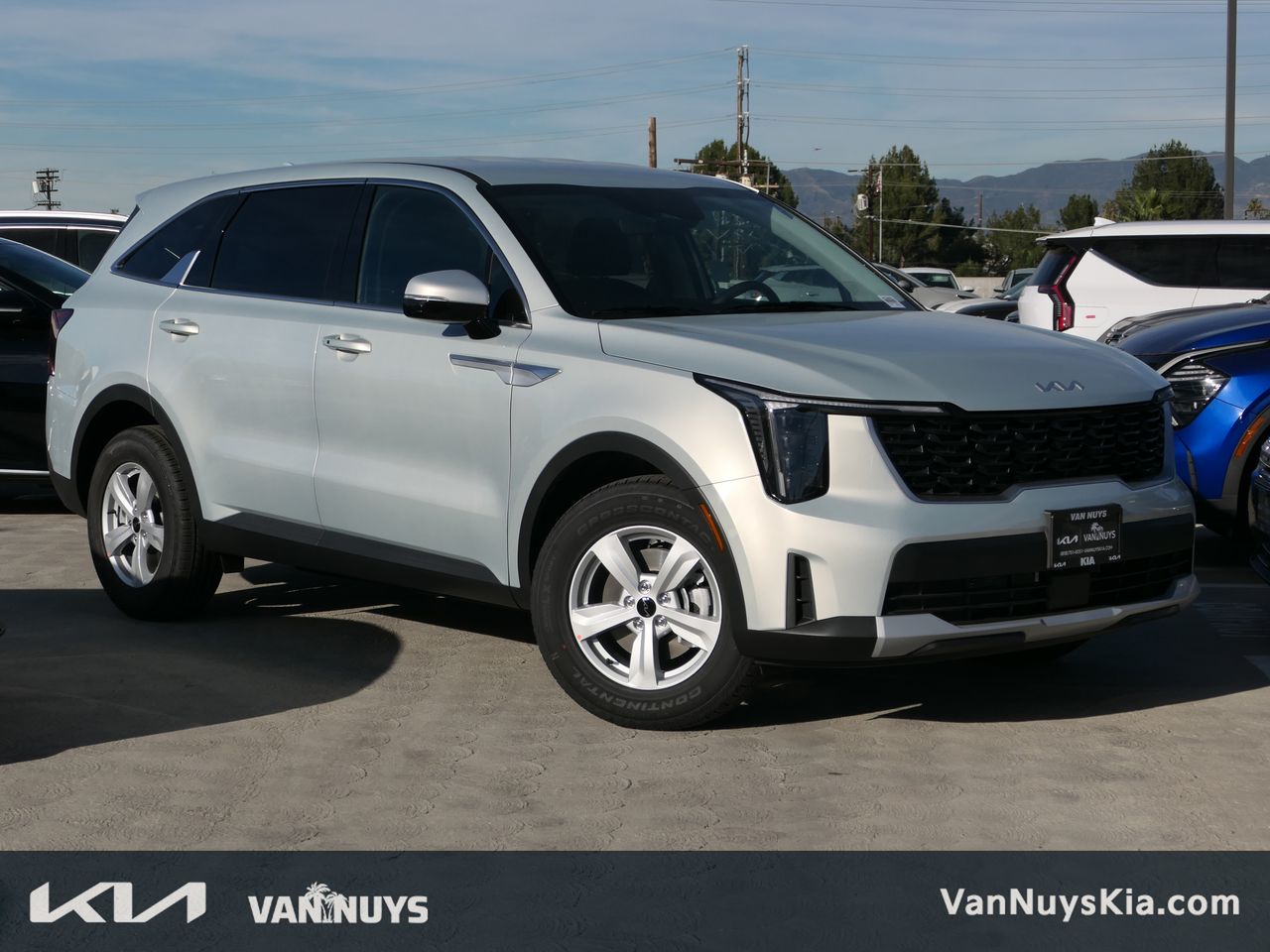 2026 Kia Sorento LX's photo