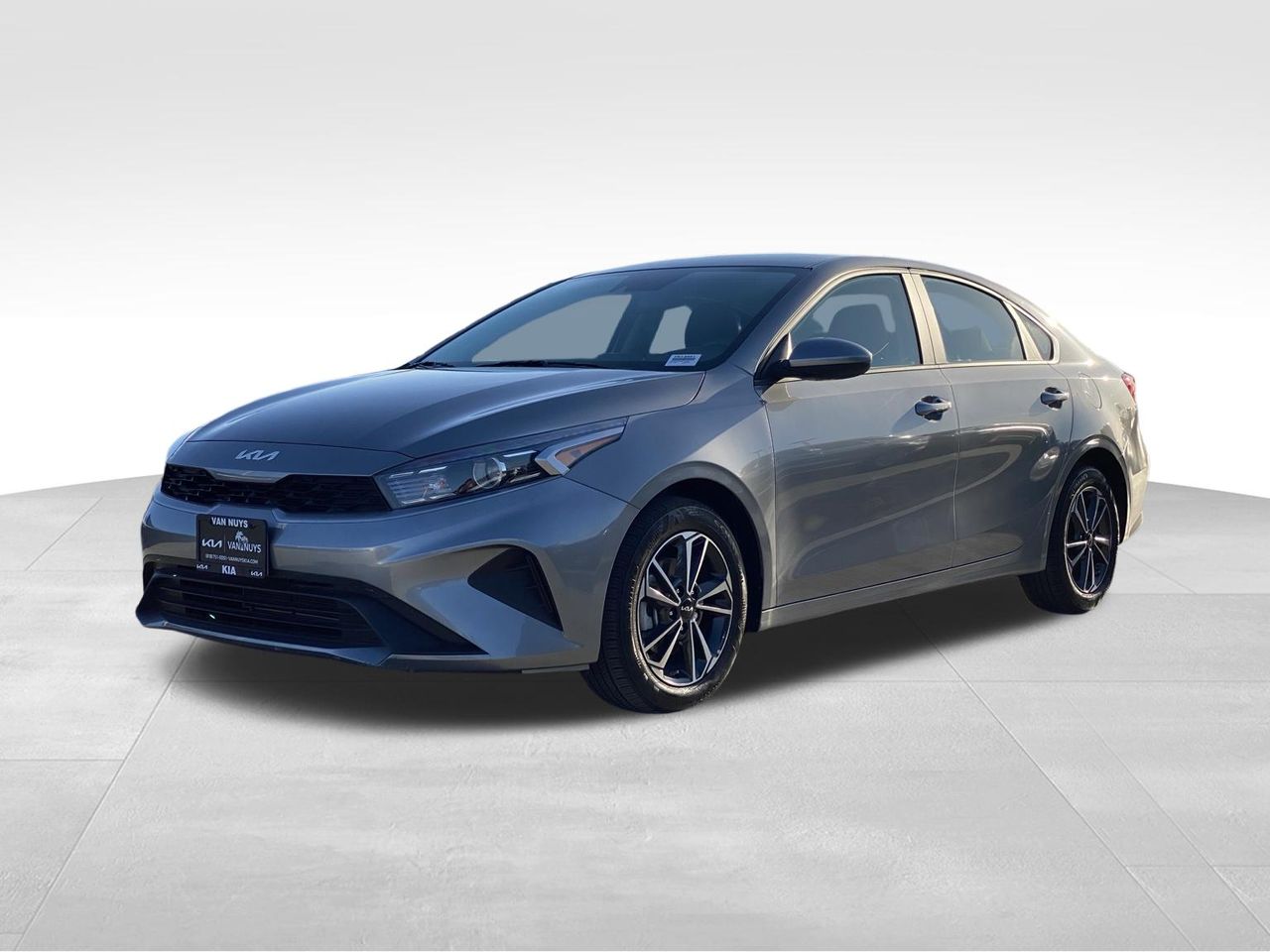 2024 Kia Forte LXS photo 3