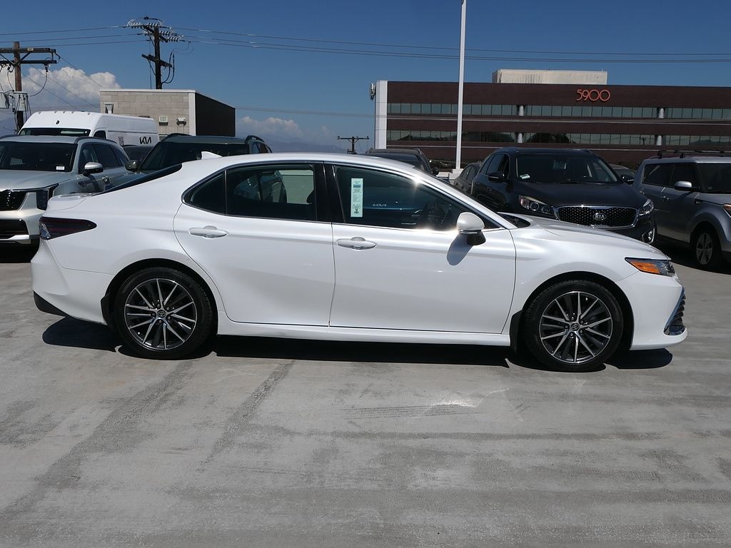 Used 2023 Toyota Camry Hybrid XLE Sedan