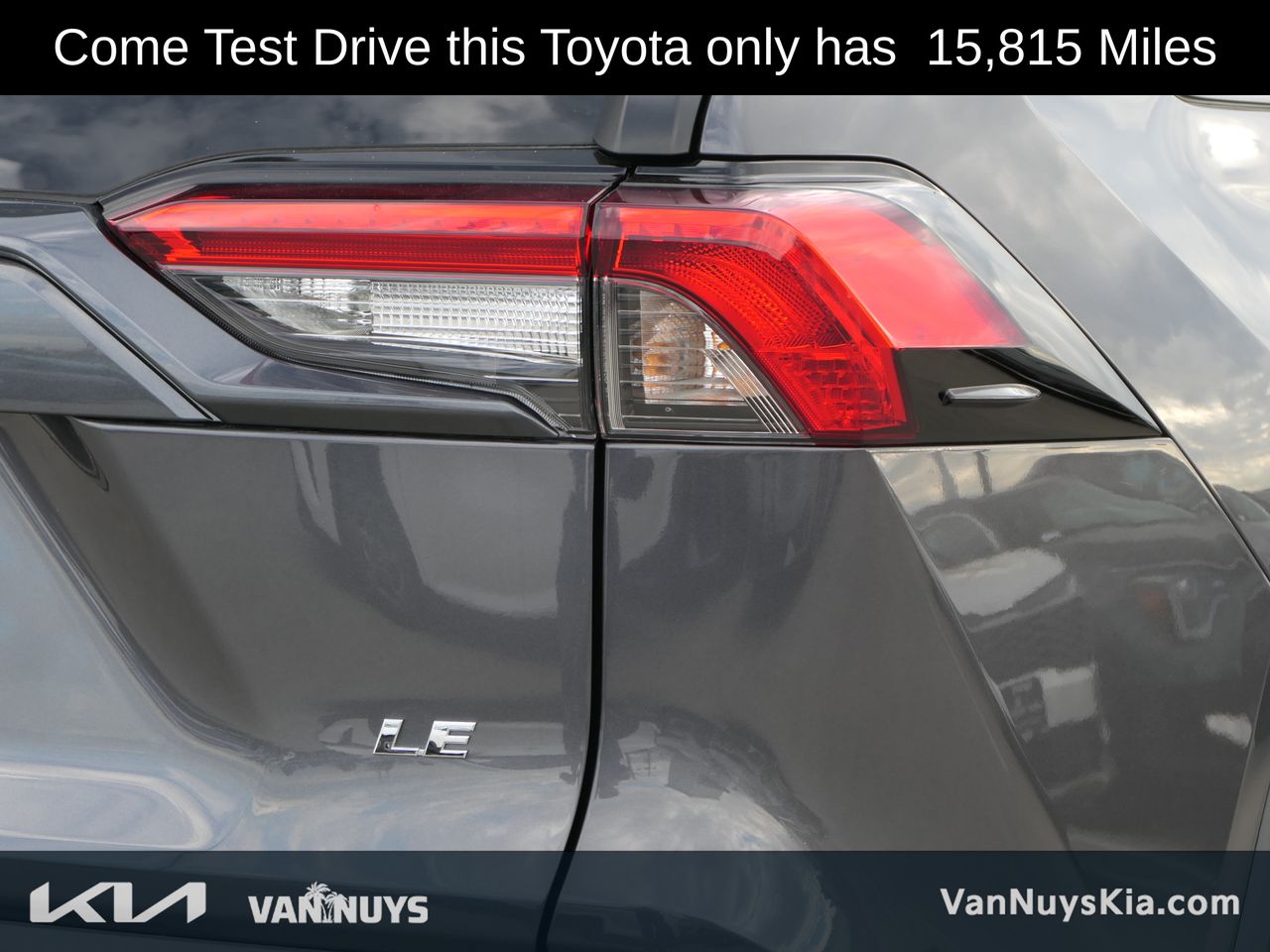 2024 Toyota RAV4 LE photo 3