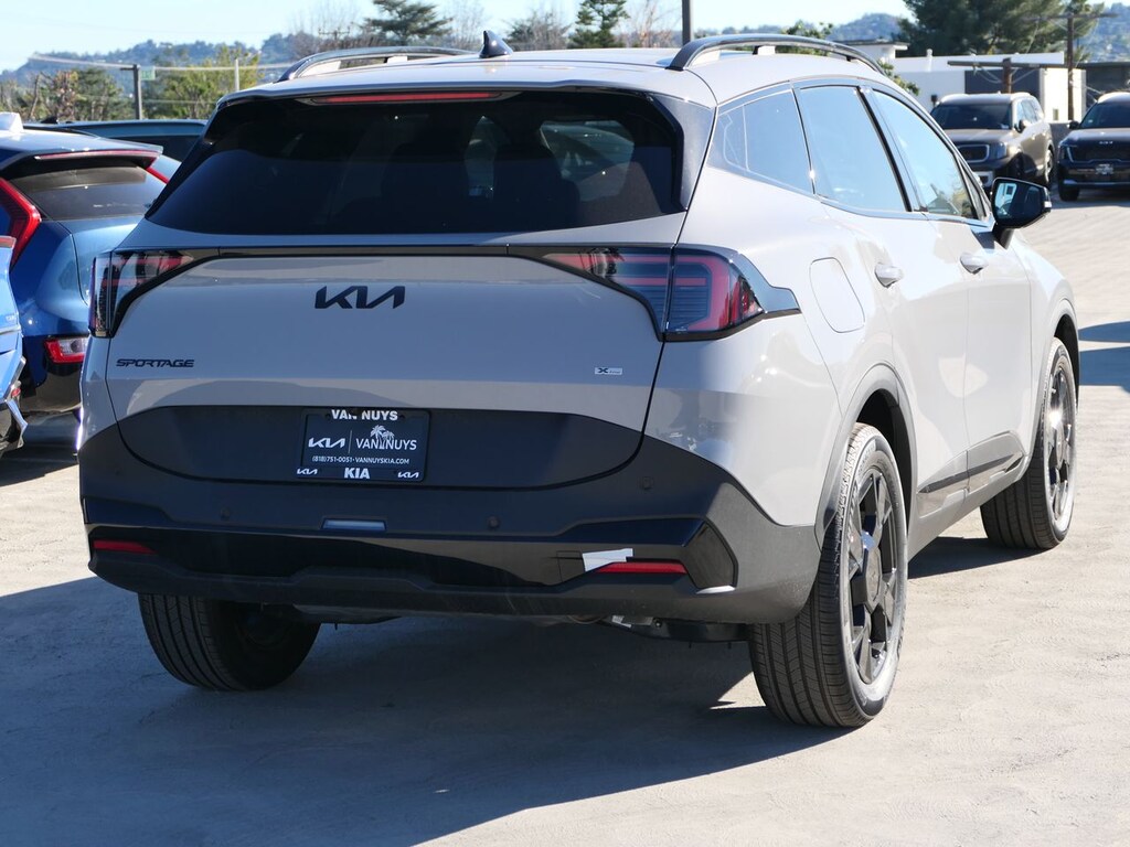 New 2026 Kia Sportage Plug-In Hybrid X-Line SUV