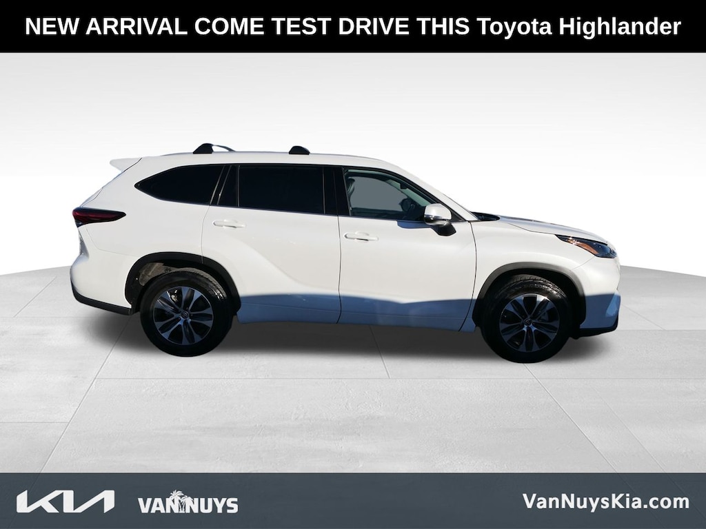 Used 2022 Toyota Highlander Hybrid XLE SUV