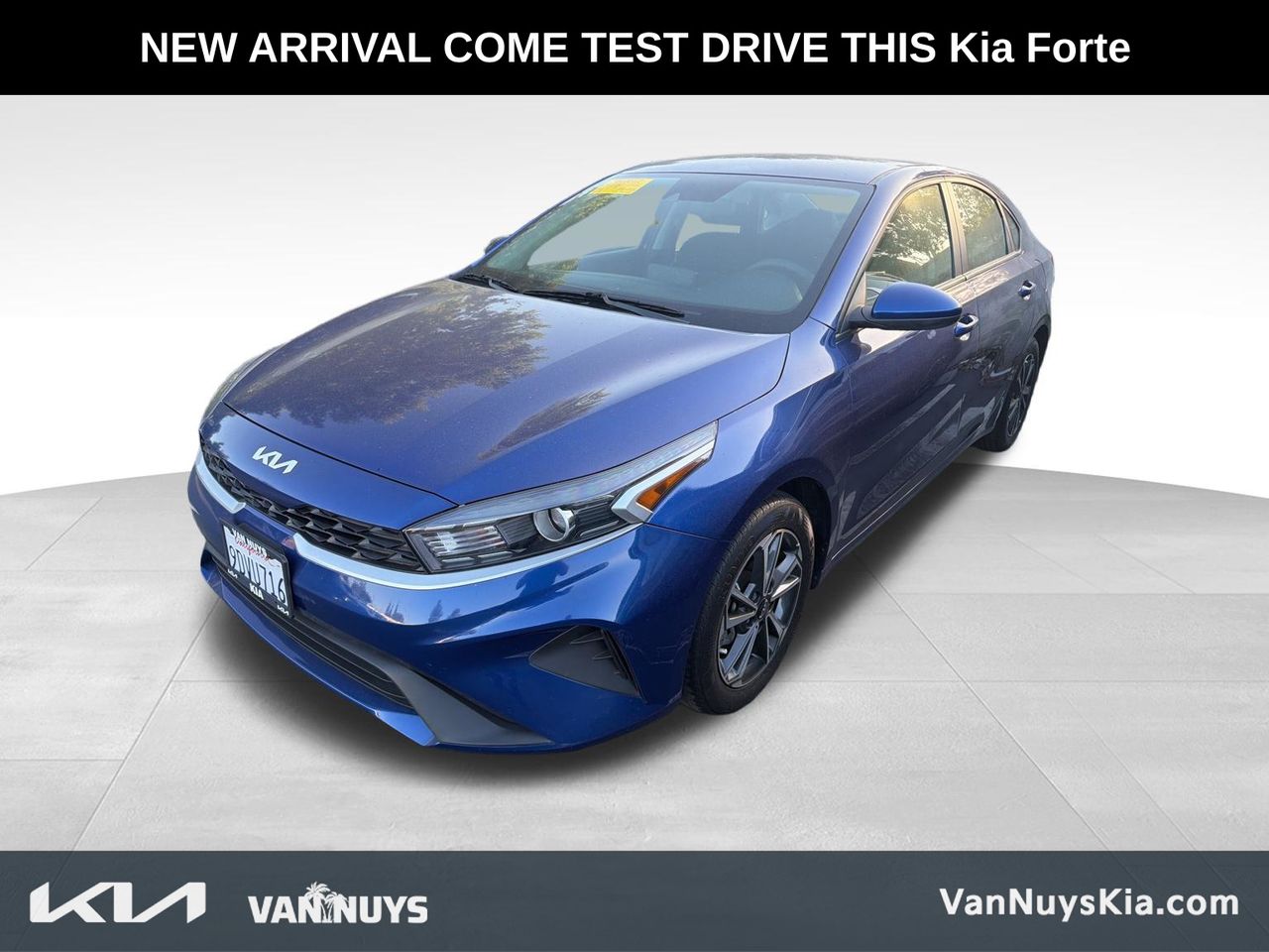 2023 Kia Forte LXS AT's photo