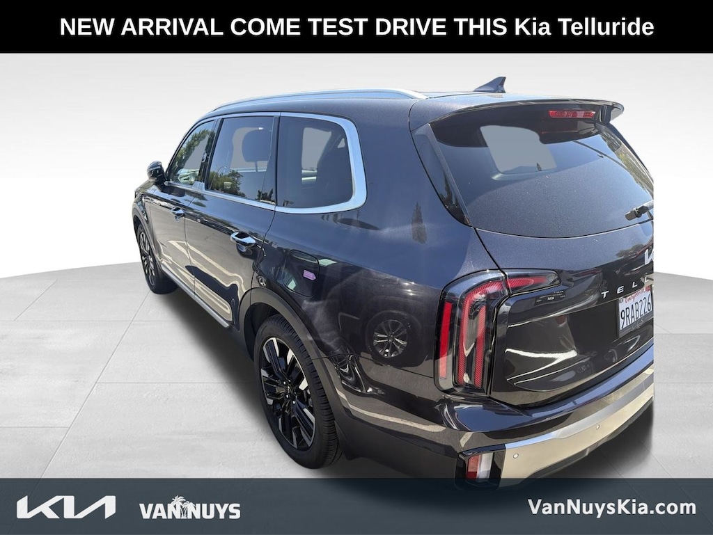 Used 2025 Kia Telluride SX SUV