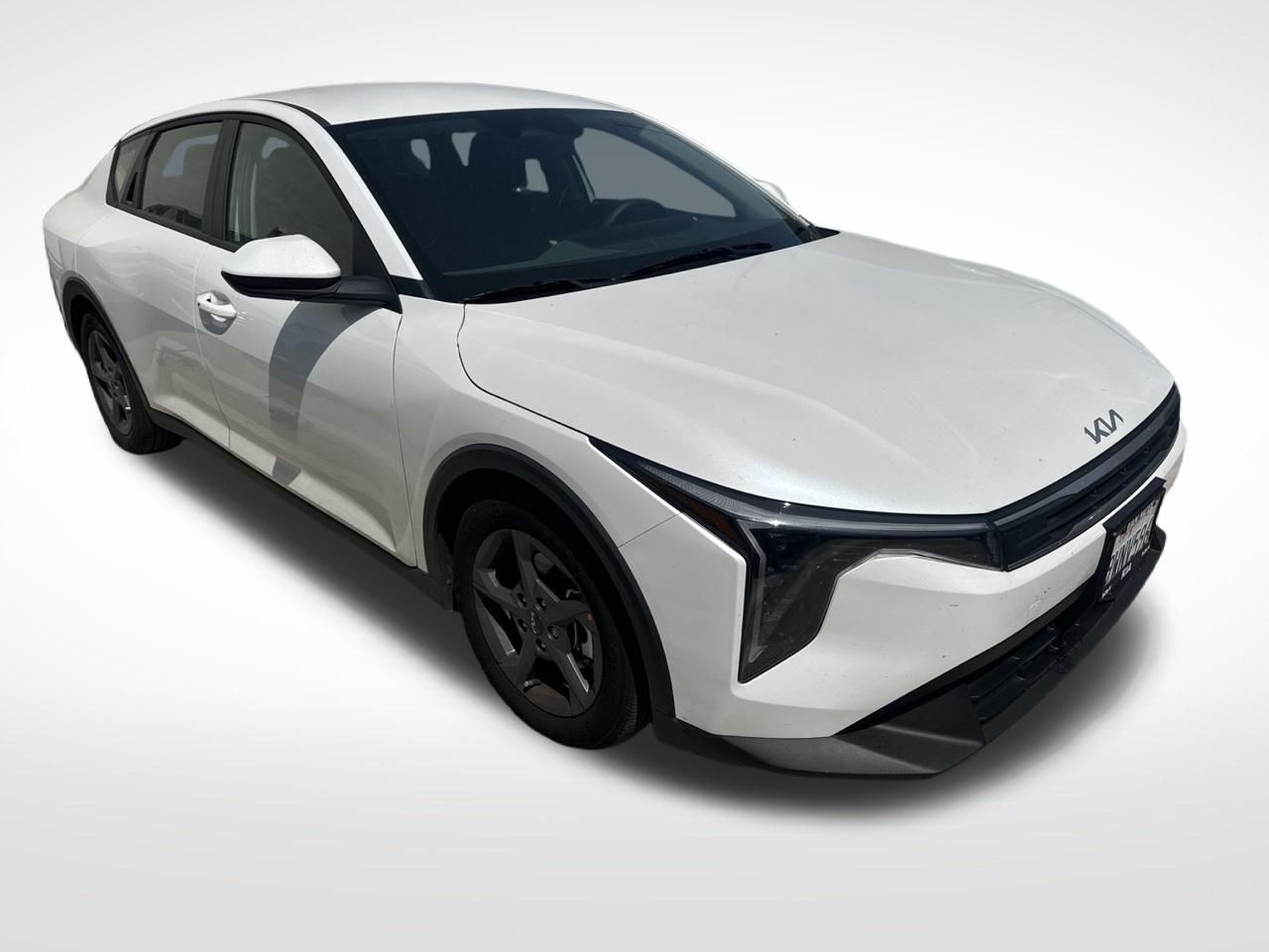 2025 Kia K4 LXS photo 4