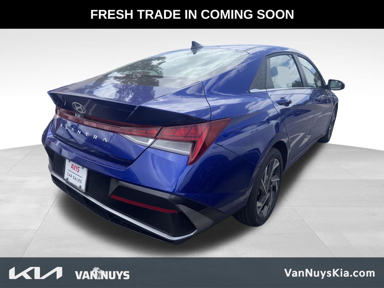 2025 Hyundai Elantra SEL Convenience photo 3
