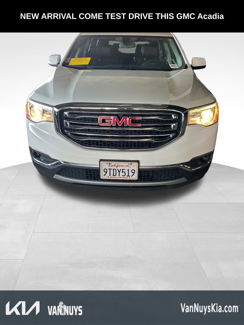 2019 GMC Acadia SLT-1 photo 2
