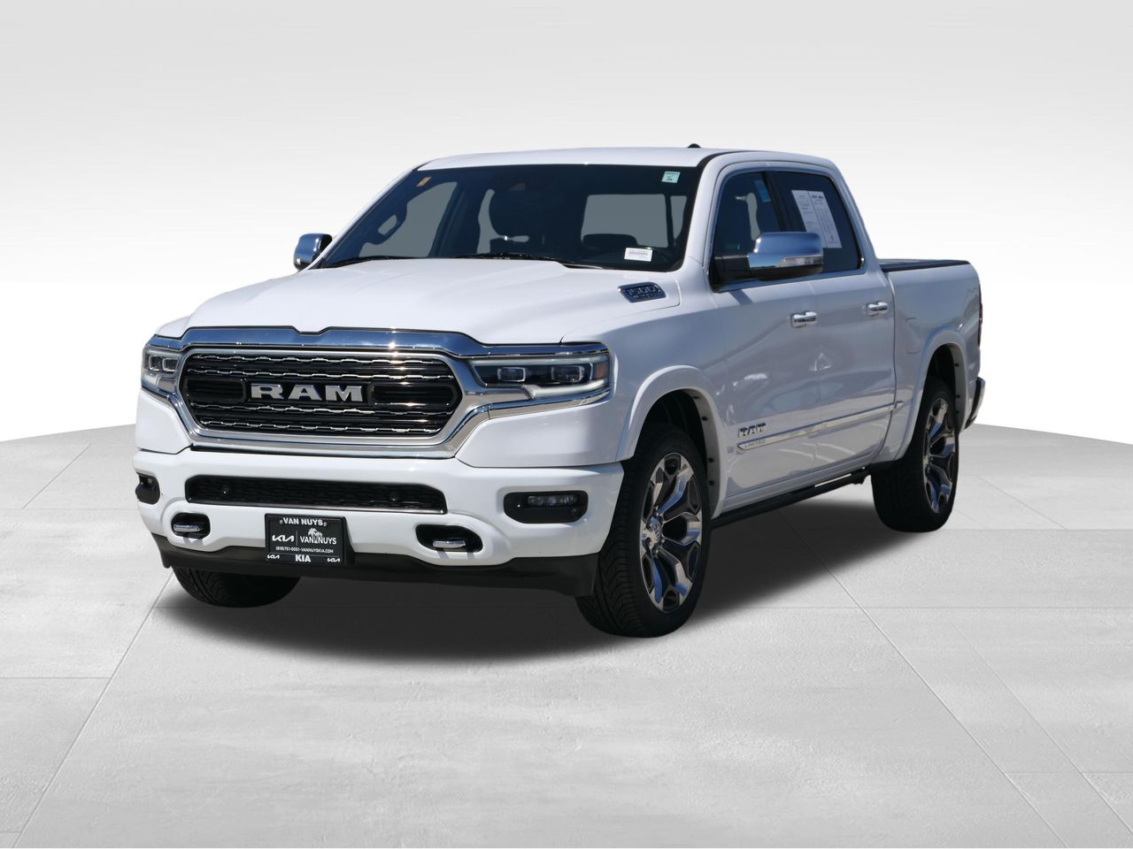 2022 Ram 1500 Limited photo 3
