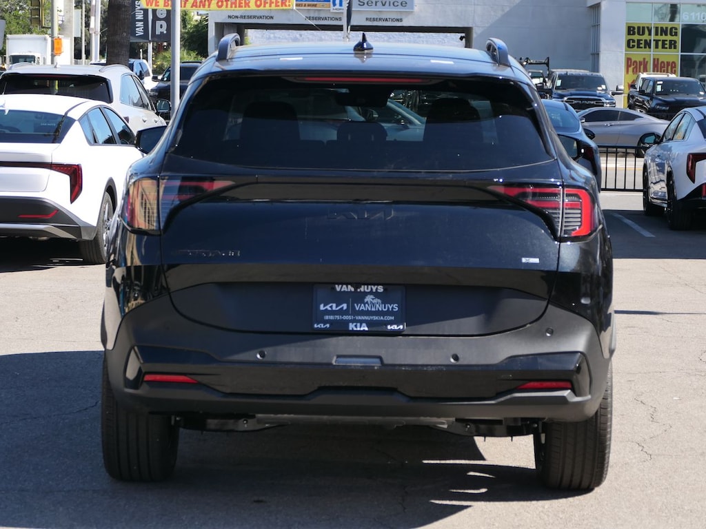 New 2026 Kia Sportage Plug-In Hybrid X-Line SUV