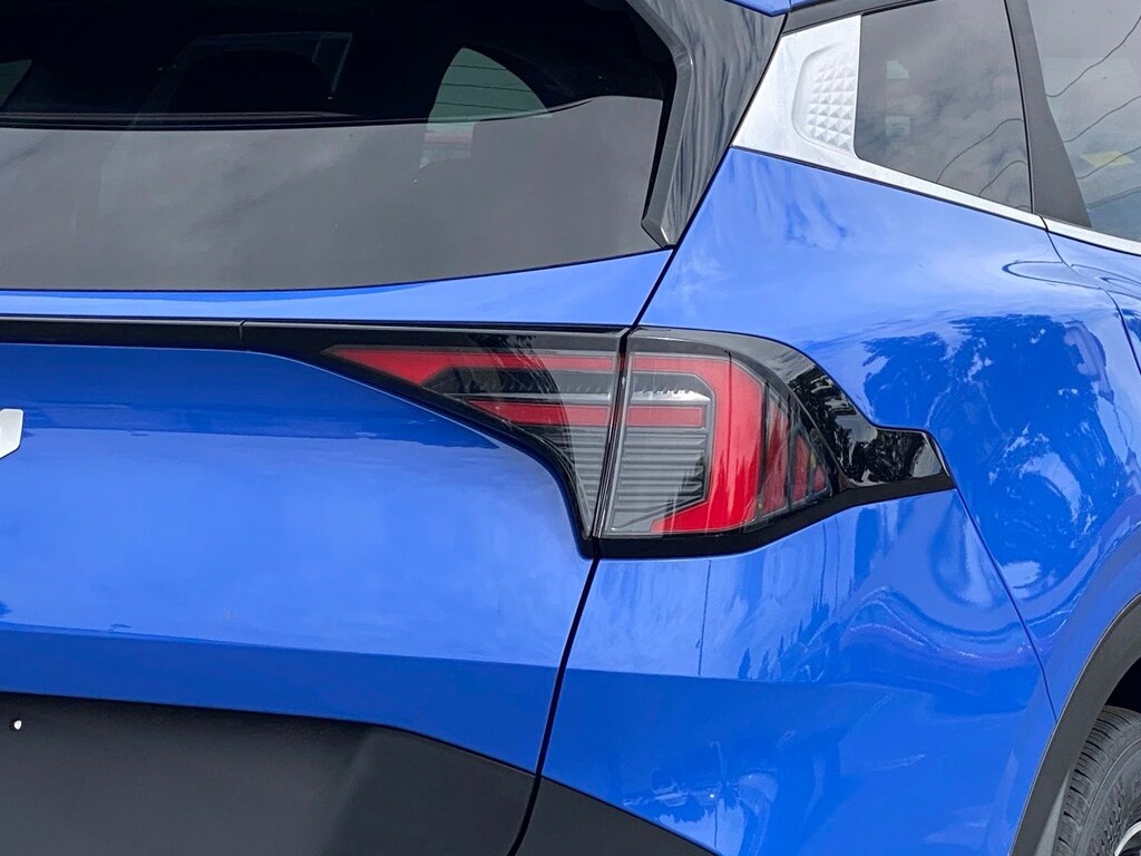 New 2026 Kia Sportage EX SUV