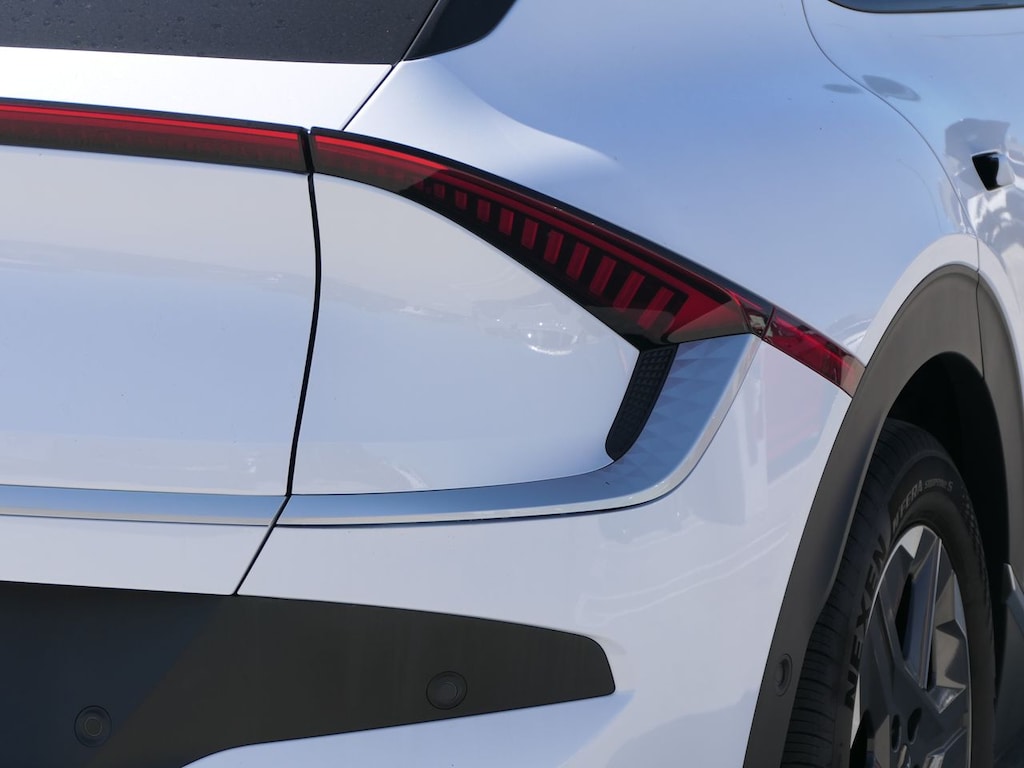 New 2025 Kia EV6 Light SUV