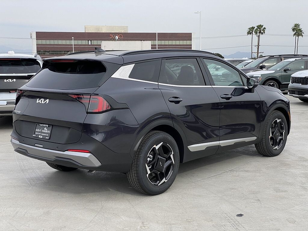 New 2026 Kia Sportage EX SUV