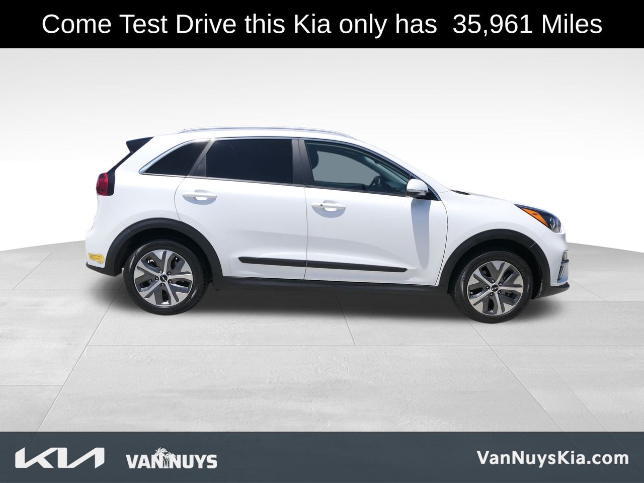 Used 2022 Kia Niro S with VIN KNDCC3LG3N5159829 for sale in Los Angeles, CA