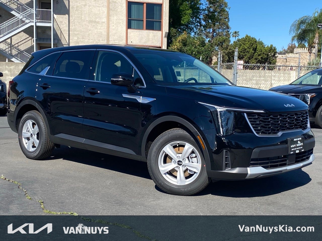 2026 Kia Sorento LX AT's photo