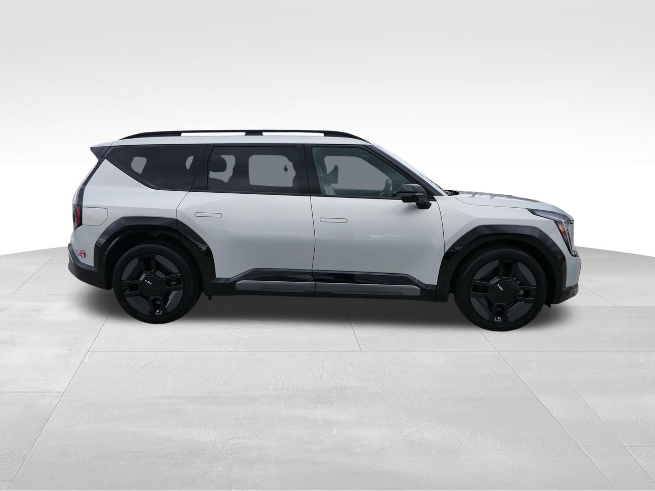 Used 2024 Kia Ev9 GT-Line with VIN KNDAEFS54R6027195 for sale in Los Angeles, CA