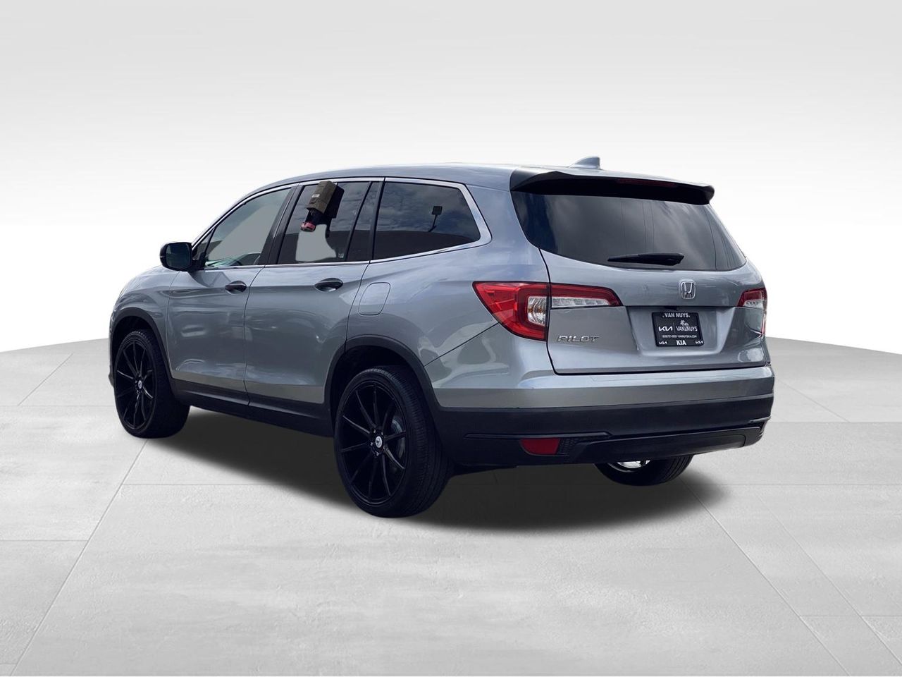 2020 Honda Pilot LX photo 5
