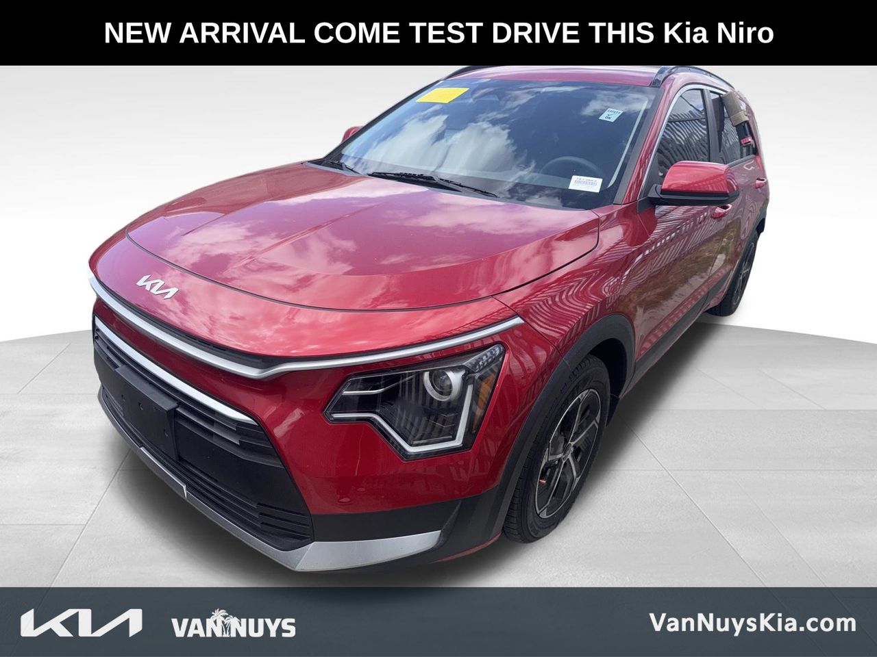 2023 Kia Niro LX