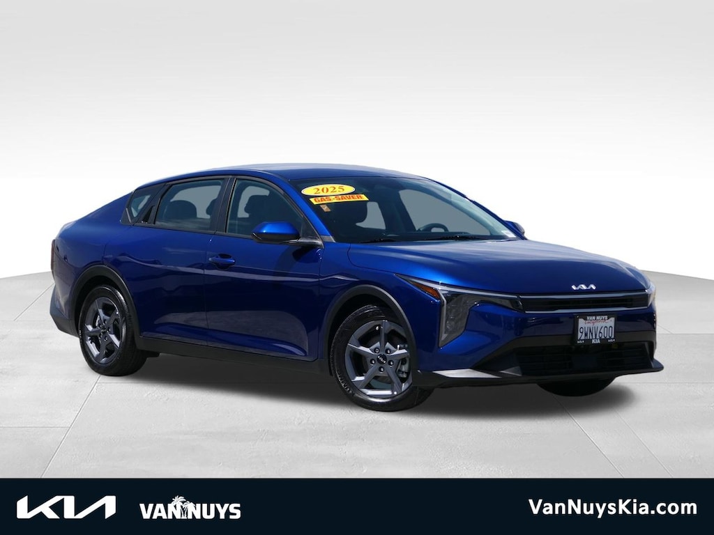 Certified 2025 Kia K4 LXS Sedan