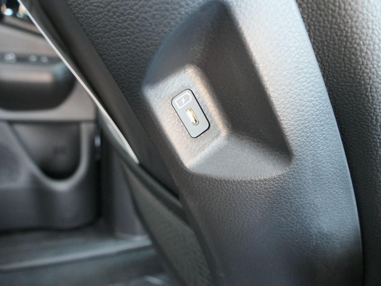 2026 Kia Carnival SX Prestige - Photo 23