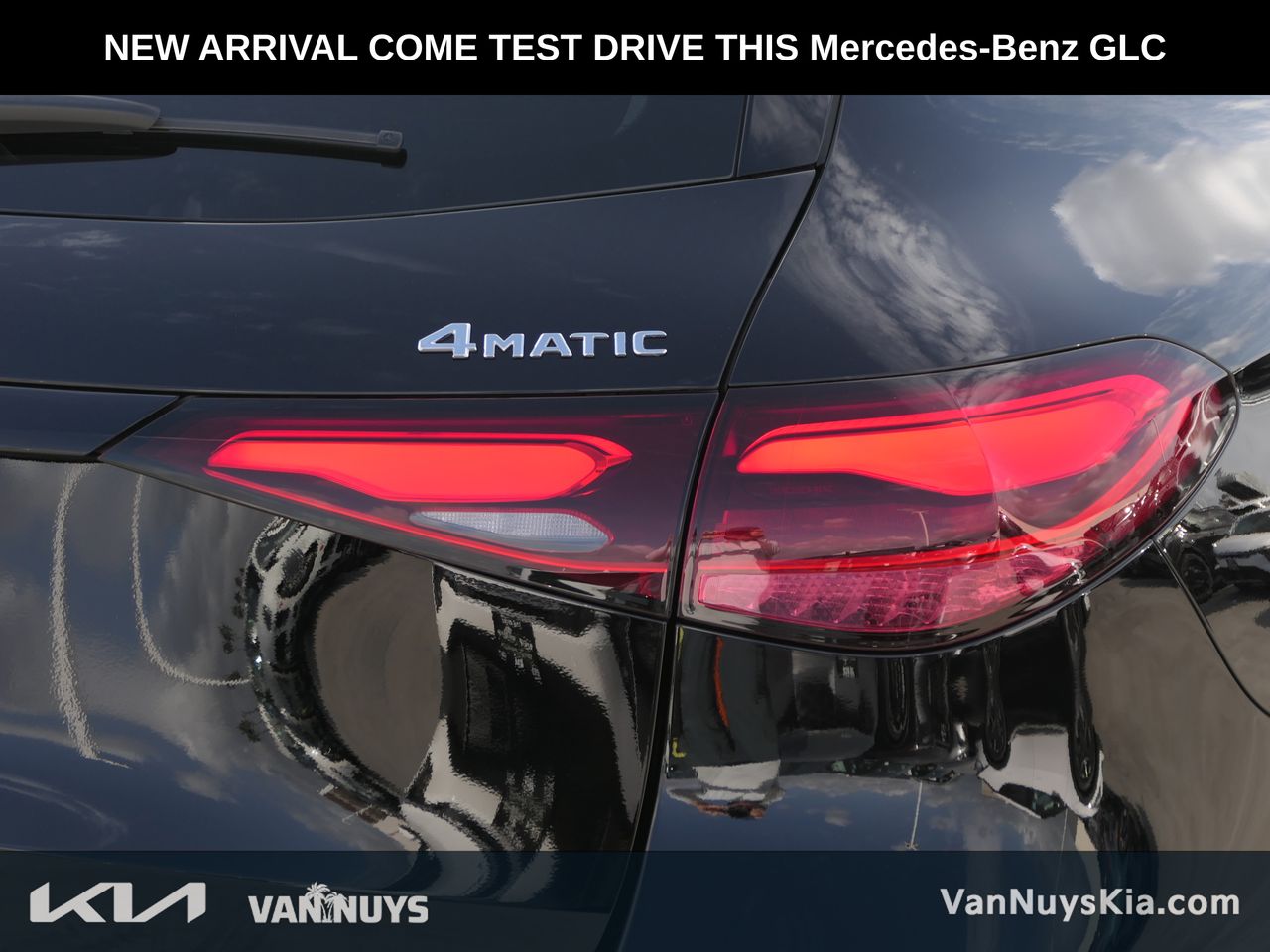 2025 Mercedes Benz GLC 350e 4MATIC photo 2