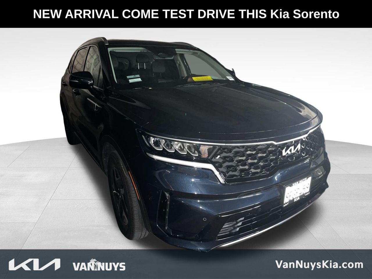 2023 Kia Sorento Hybrid EX photo 2