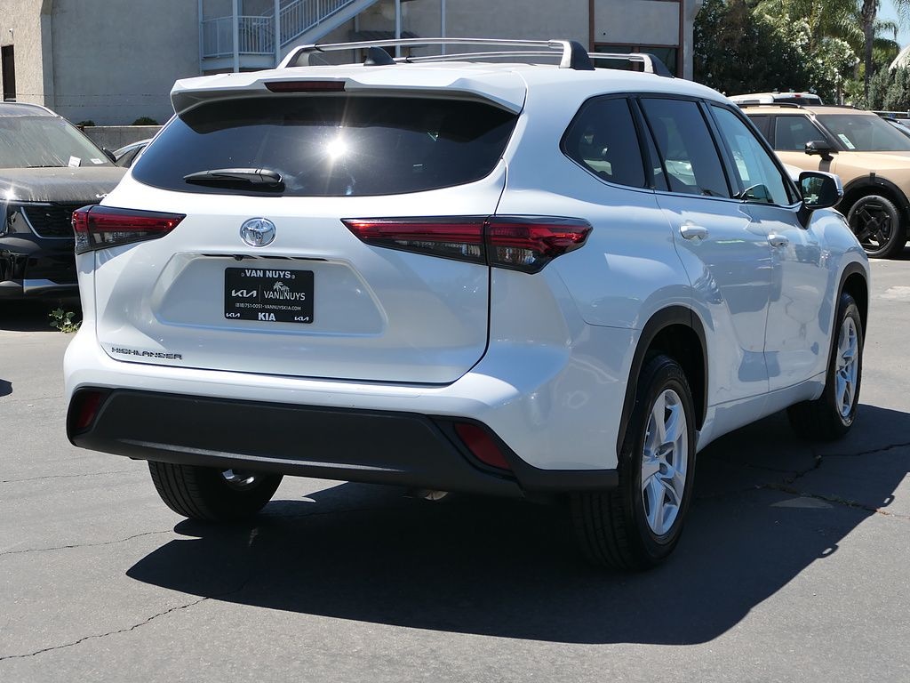 Used 2022 Toyota Highlander L SUV