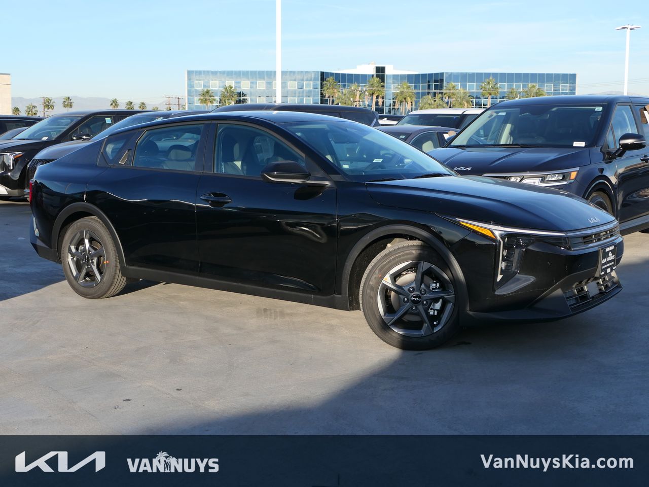 2026 Kia K4 LXS's photo