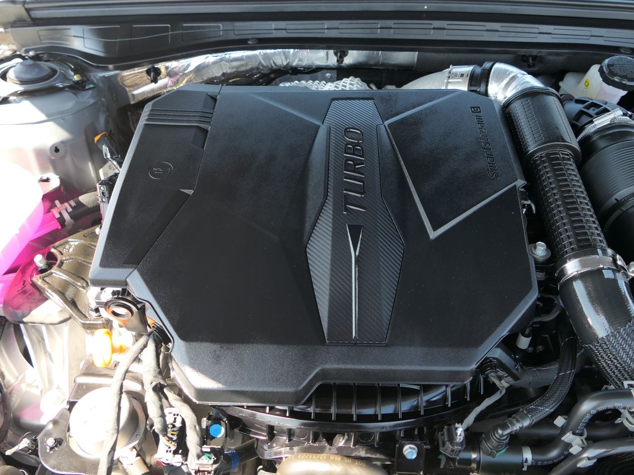 2025 Kia K5 GT - Photo 31