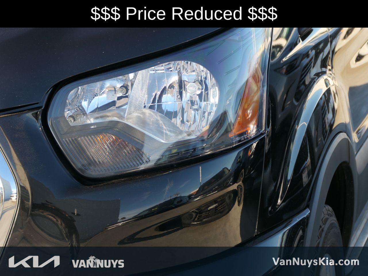 2024 Ford Transit-350 XLT photo 3