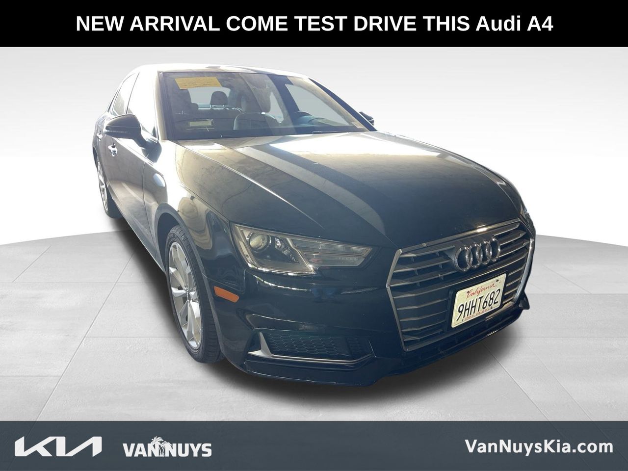 2019 Audi A4 2.0T Premium photo 3