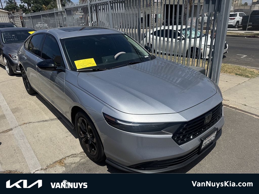 Used 2025 Honda Accord SE Sedan