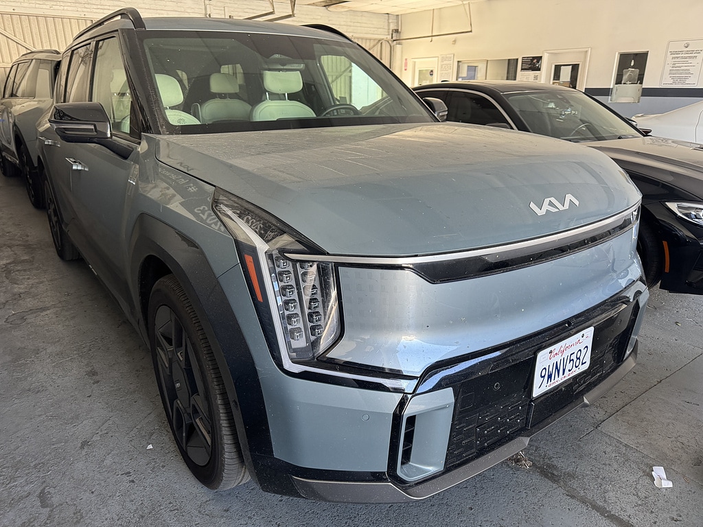 Used 2025 Kia EV9 GT-Line SUV