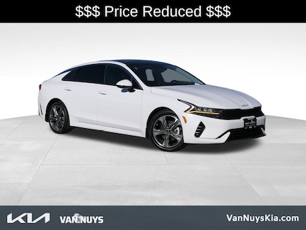 2022 Kia K5 EX Sedan