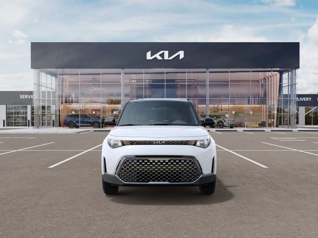 2025 Kia Soul EX photo 2