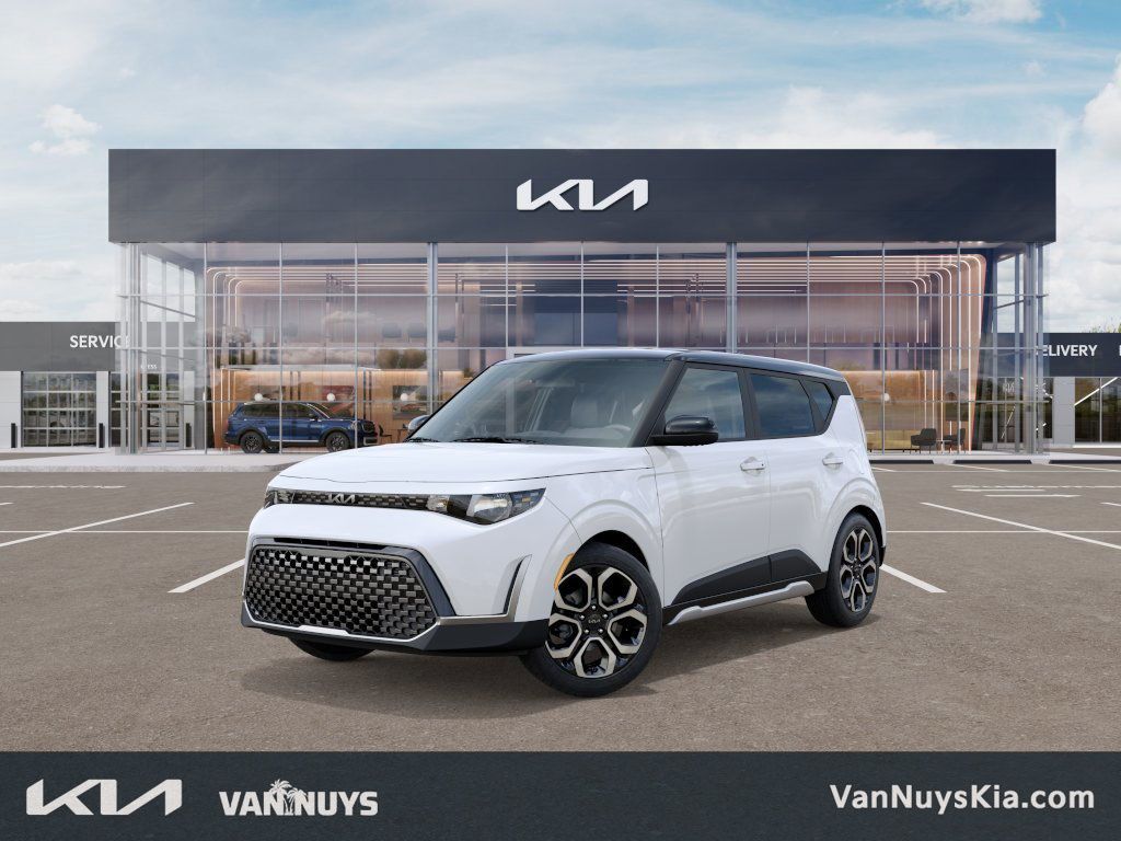 2025 Kia Soul EX's photo