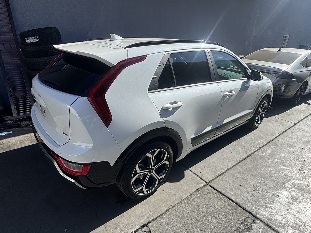 Certified 2024 Kia Niro EX SUV