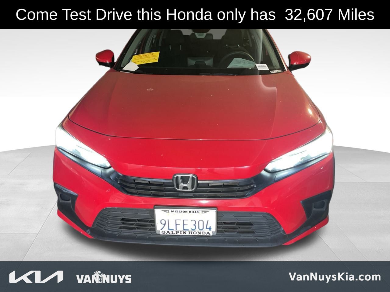 2024 Honda Civic LX's photo