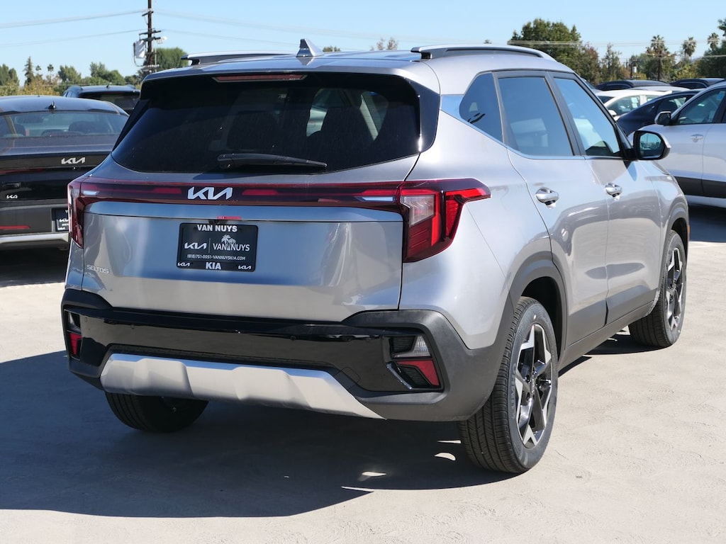 New 2026 Kia Seltos EX SUV