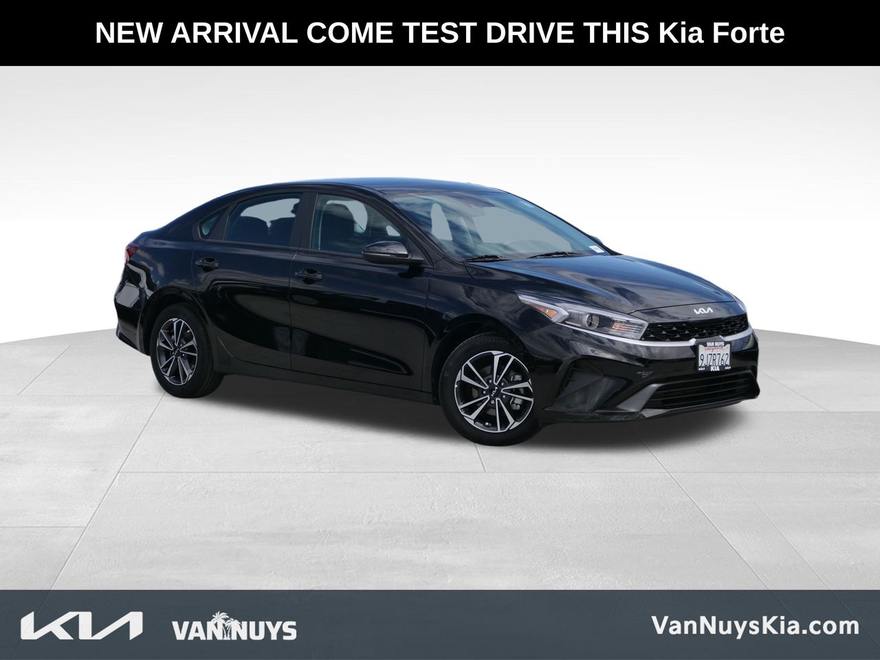 2024 Kia Forte LXS AT's photo