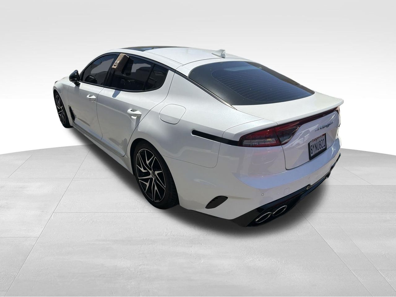2022 Kia Stinger GT-Line photo 4
