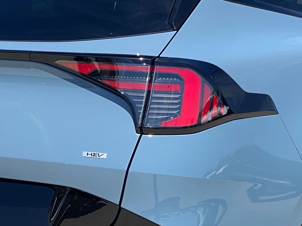 New 2026 Kia Sportage Hybrid SX-Prestige SUV
